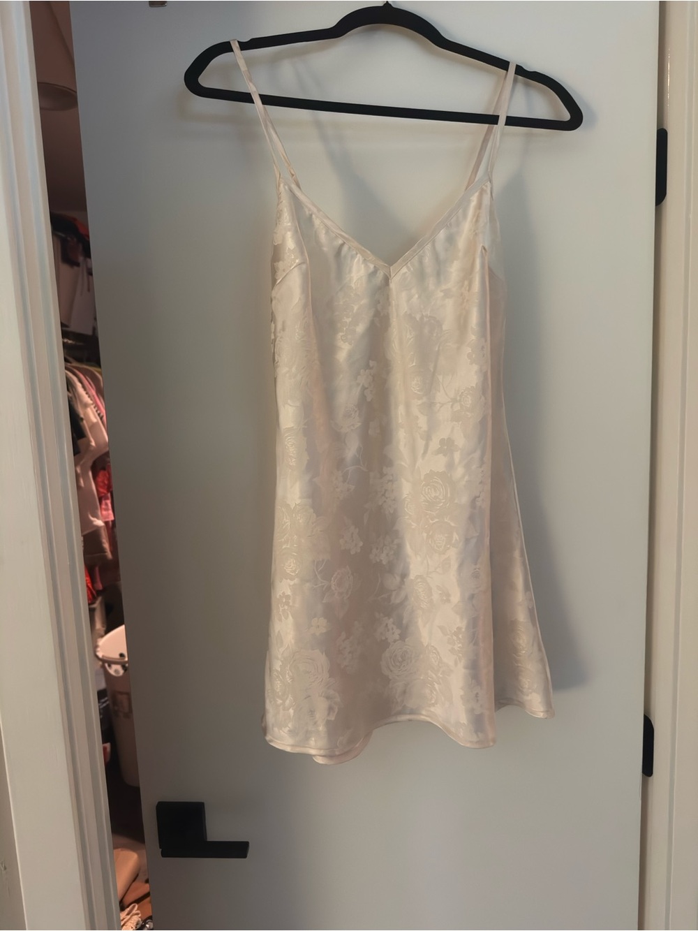 Lulu's Cream Floral Jacquard Satin Slip